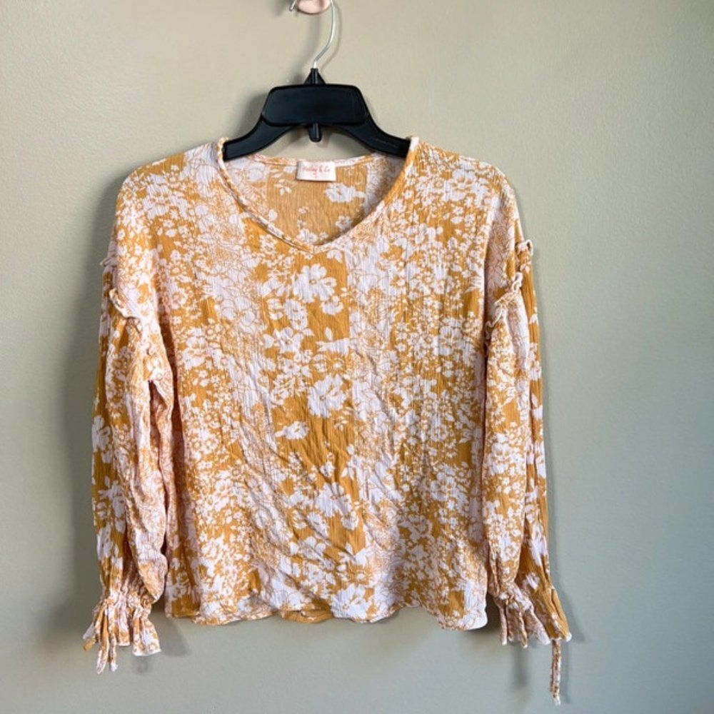 Hailey & Co small yellow‎ long sleeve top